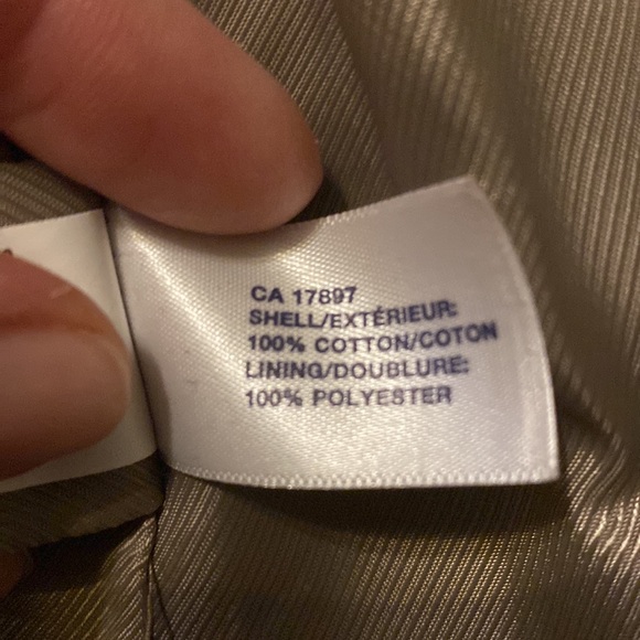 Gently used brown Gap coat. - Picture 4 of 8